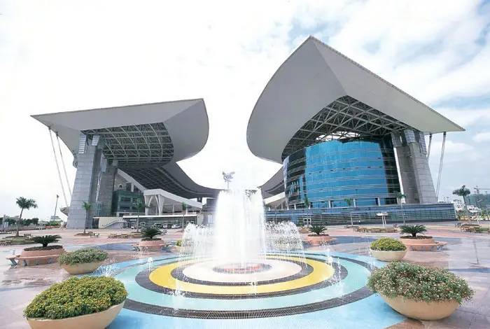 兰州奥体中心投用,兰州新区崛起