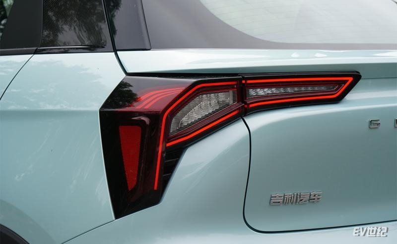 品牌销量持续向上突破关键产品静态体验几何E