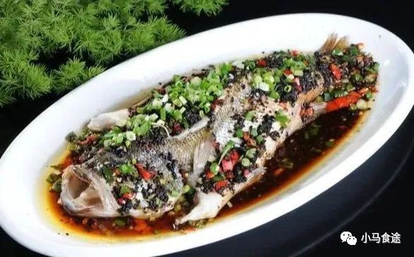 夏季必备菜品鱼肉鲜美回味无穷,家常鱼最好吃的做法川味