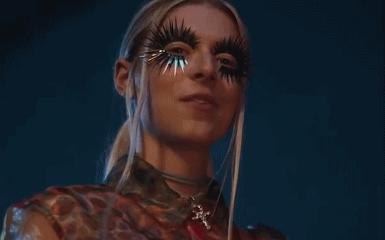 有哪些氛围感十足的美甲款式,亢奋欧美风美甲