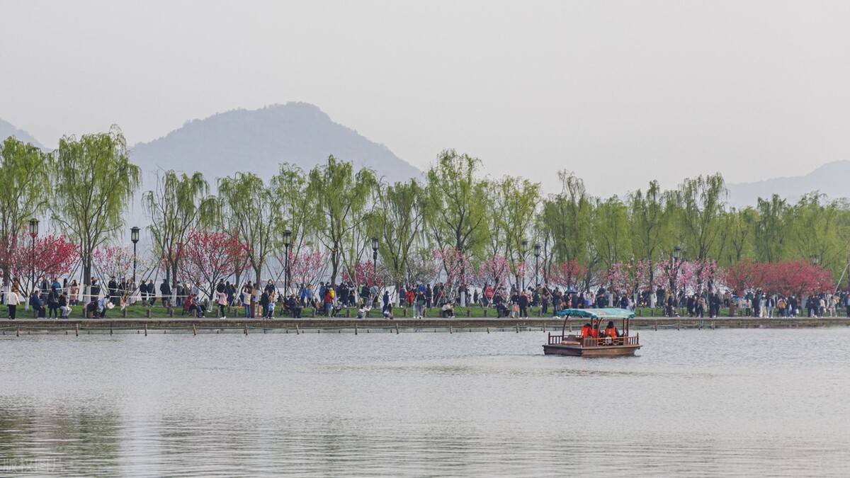 第一次逛西湖攻略,去西湖玩一定要知道的几件事