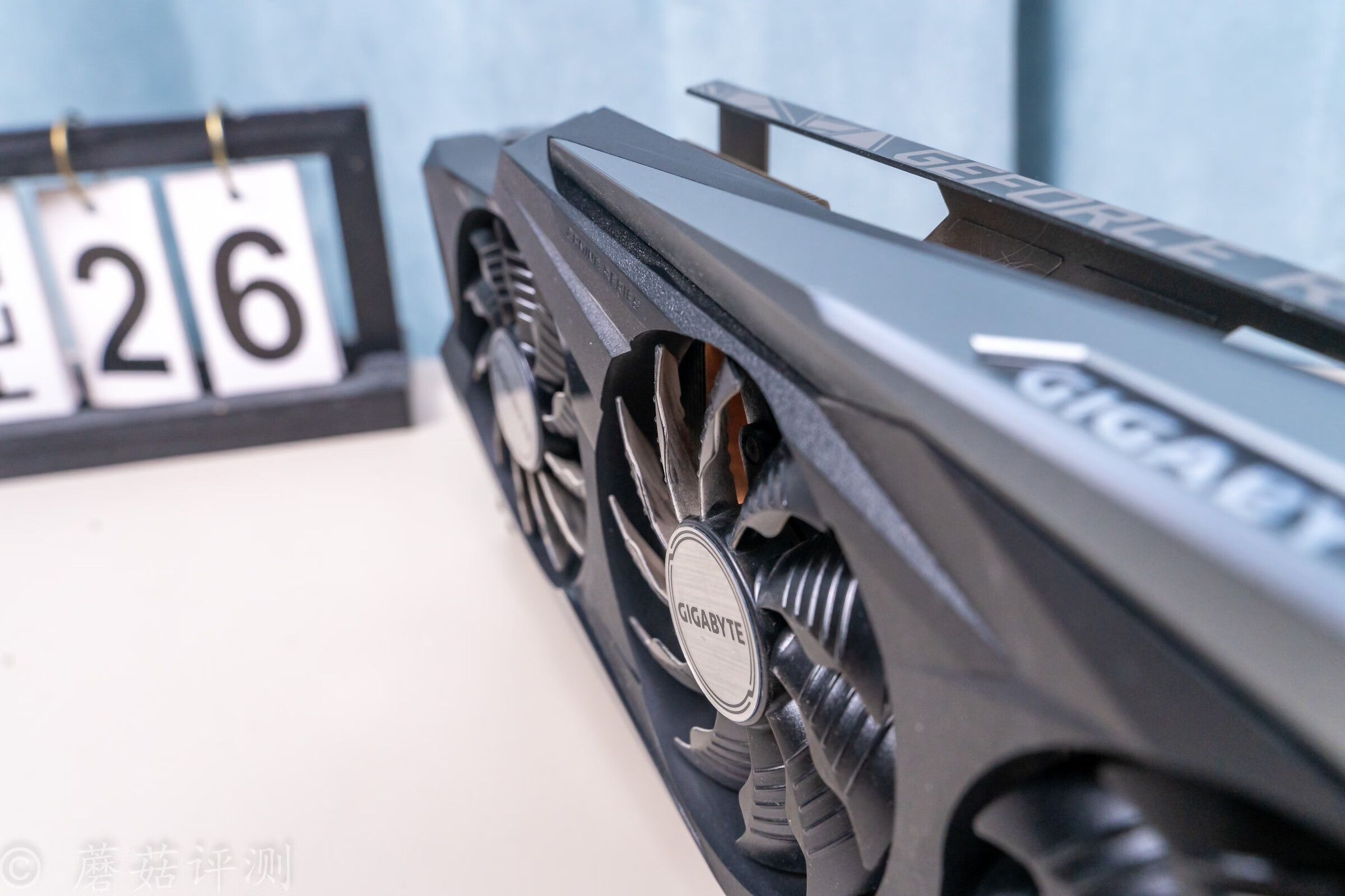 技嘉3090ti水雕显卡,技嘉rtx4090魔鹰oc怎么样