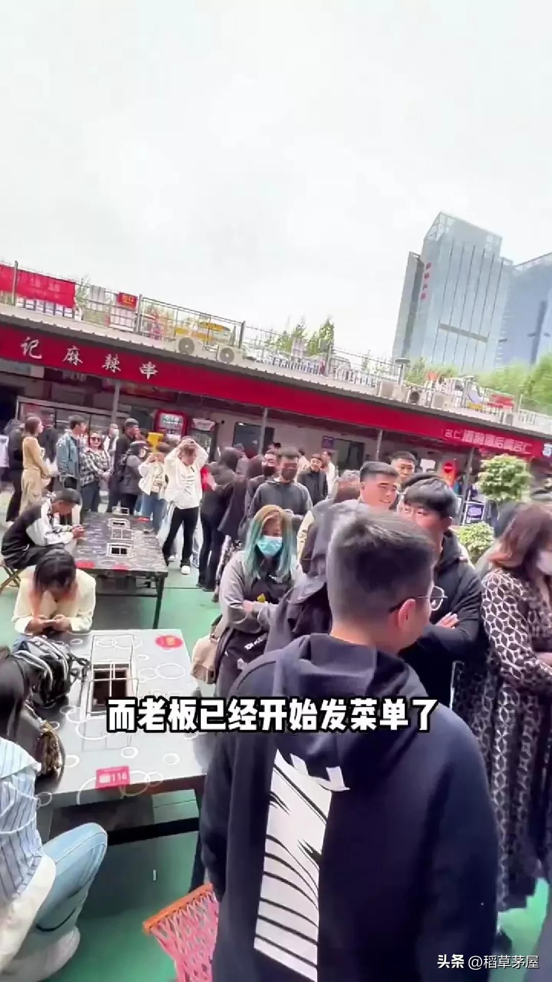 菜市场一般有多少人流量,人流量1000的菜市场