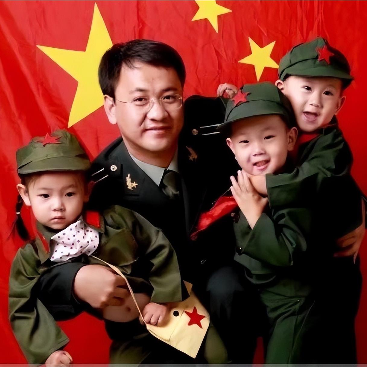 20岁小伙爱上39多岁女老板后续,19小伙子爱上大18岁女老板