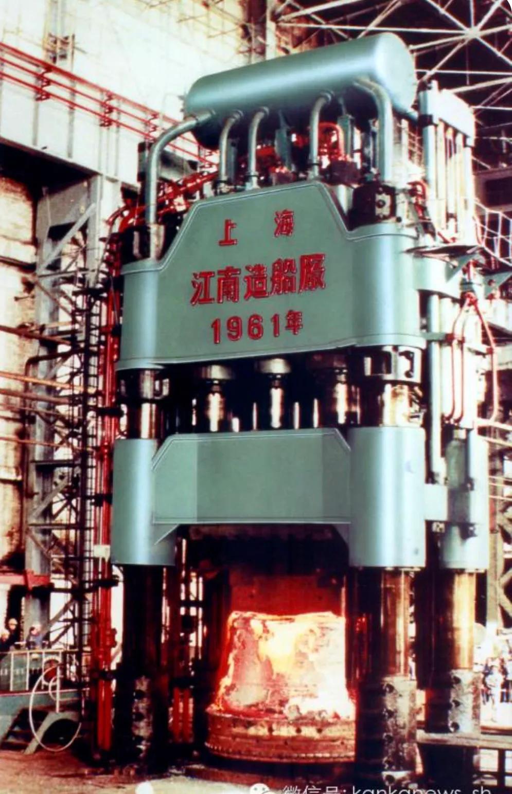 中国目前有几台万吨水压机,大国工匠水压机