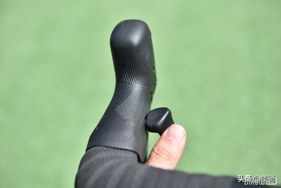 java全碳纤维油压碟刹改装,公路车碟刹电子变速套件推荐