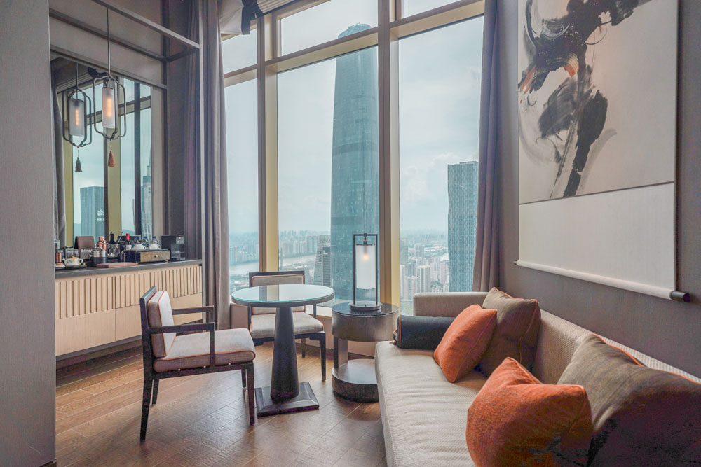 广州七星酒店在什么位置,广州最高端的五星级酒店