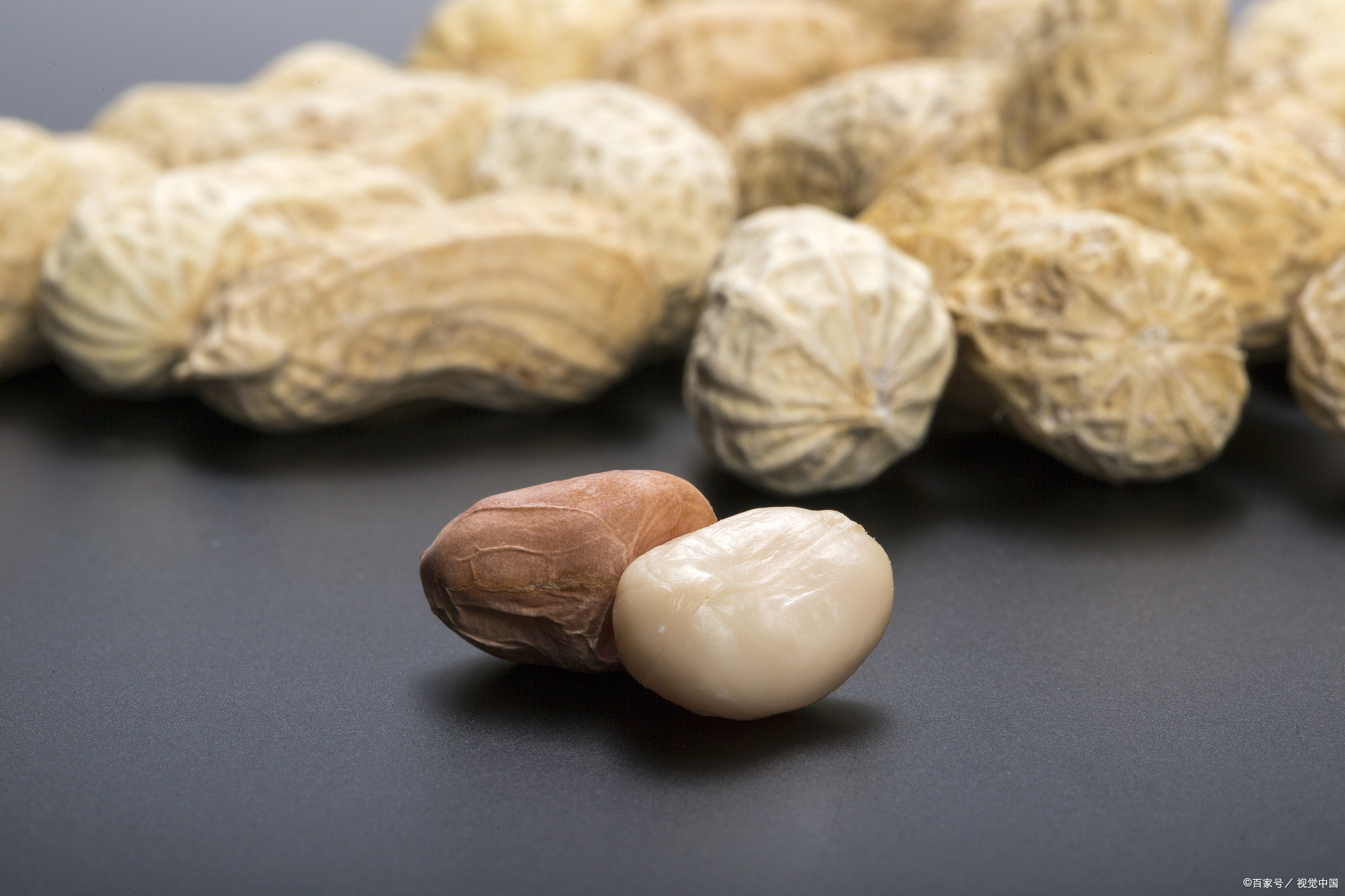 发霉的东西把霉去掉能吃吗,吃了几次发霉的东西会得癌症吗