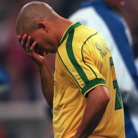 当今世界足坛十大球员,世界足坛历史十大中锋