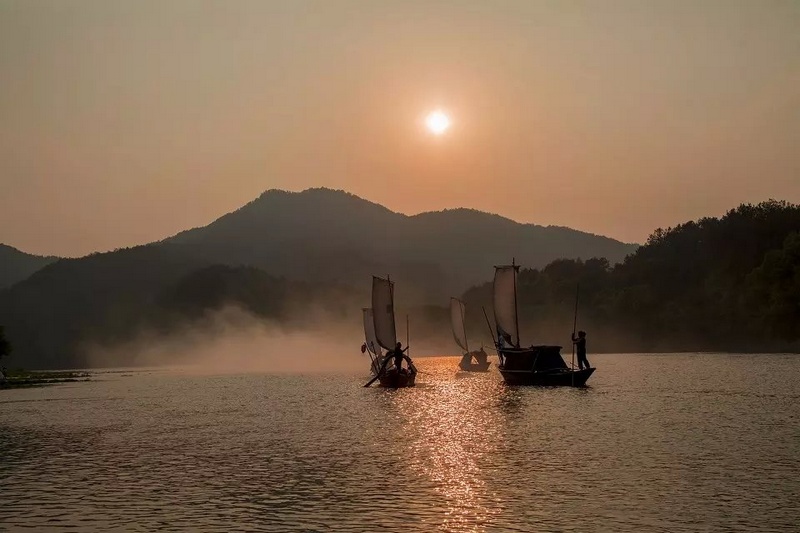 苏轼一冷门诗却道出一个人生哲理,苏轼一首词写的人生境界密码