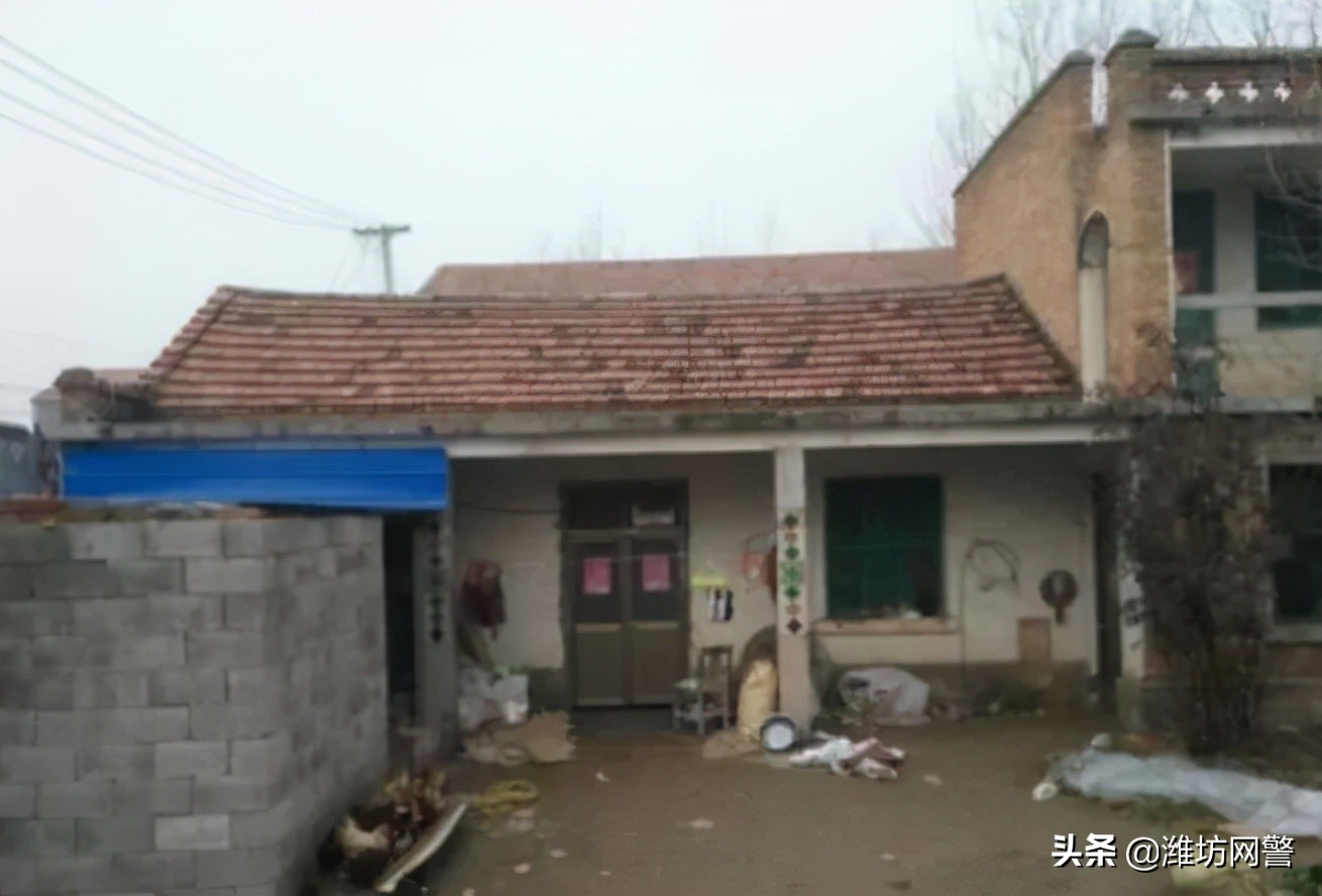 被*肥药减**榨干的中国女孩,背包里塞满了成人纸尿裤