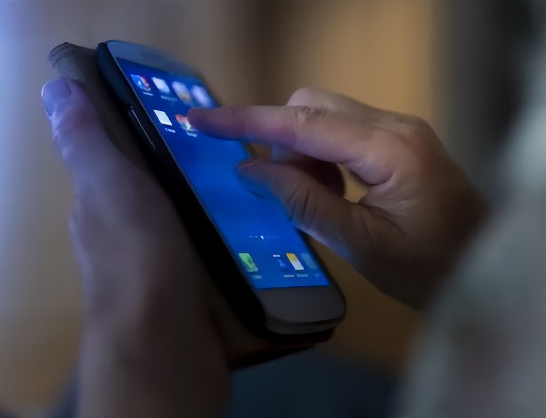 非法网站内容不堪入目，梦想超越日本，却被观众举报演的太烂了！