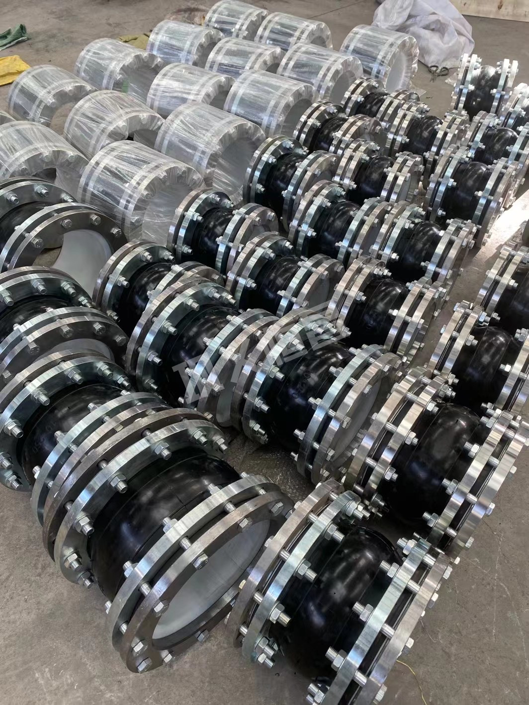 不锈钢橡胶法兰软连接,益阳304法兰橡胶接头