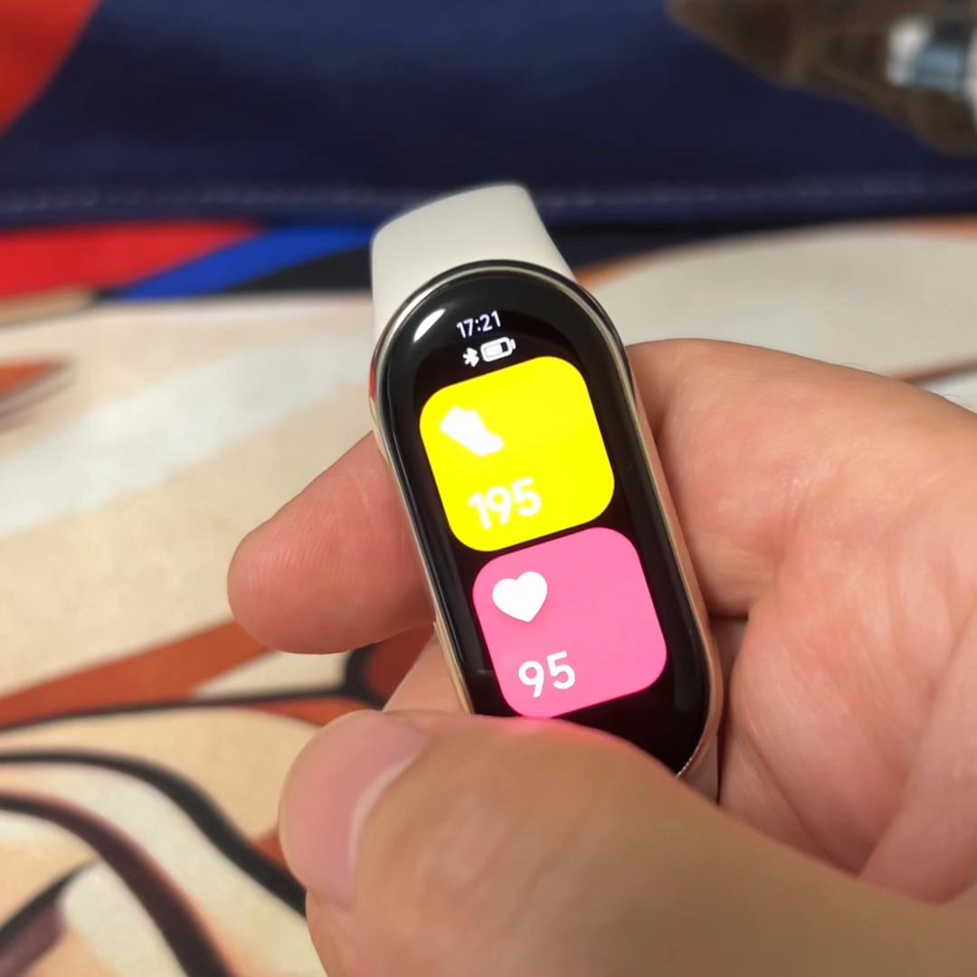 小米手环8和小米手环标准版,小米手环8在哪个平台买好