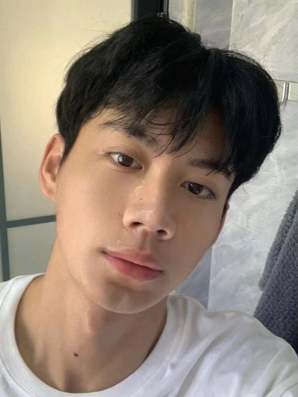 男士洗面奶老爸评测24款洗面奶 (哪个品牌的男士洗面奶最好用)