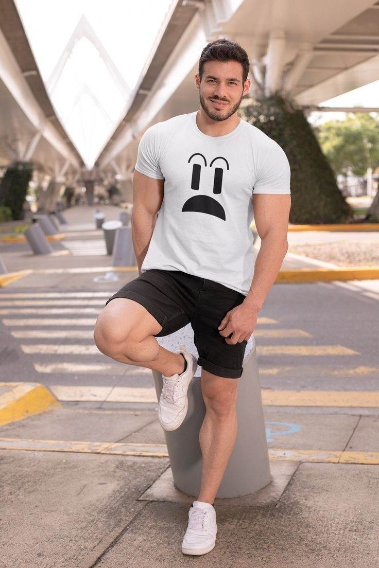 短袖大白t怎么穿搭配好看,短袖白t内搭怎么穿好看