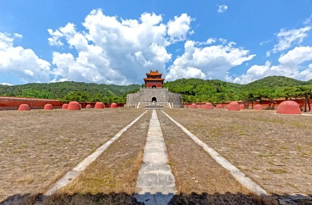 女子相貌丑陋，却被康熙称为有福之人，成为最长寿的皇太后