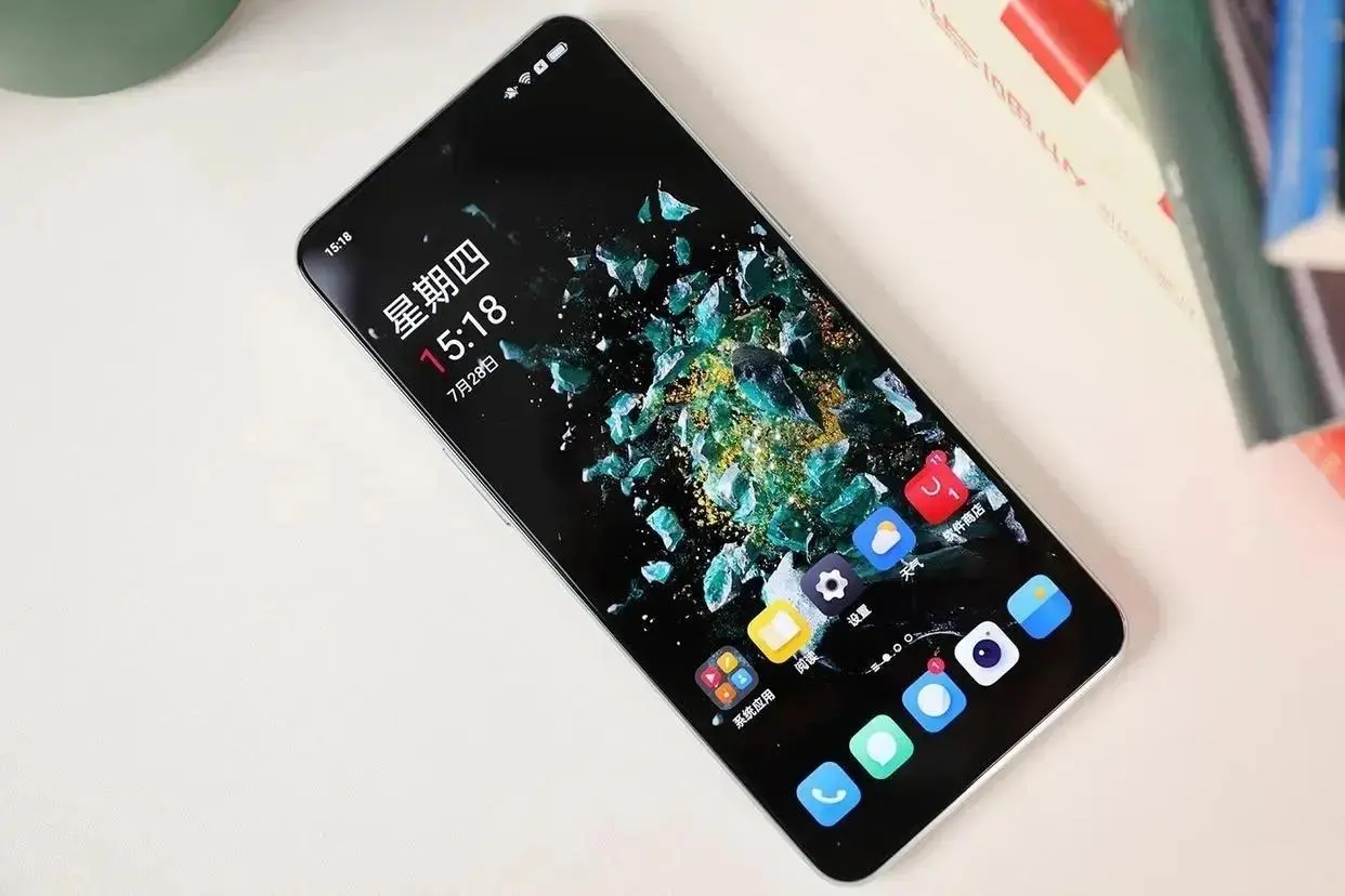 从4299元跌至2999元，16GB+512GB+4800mAh，顶配旗舰沦为中档机