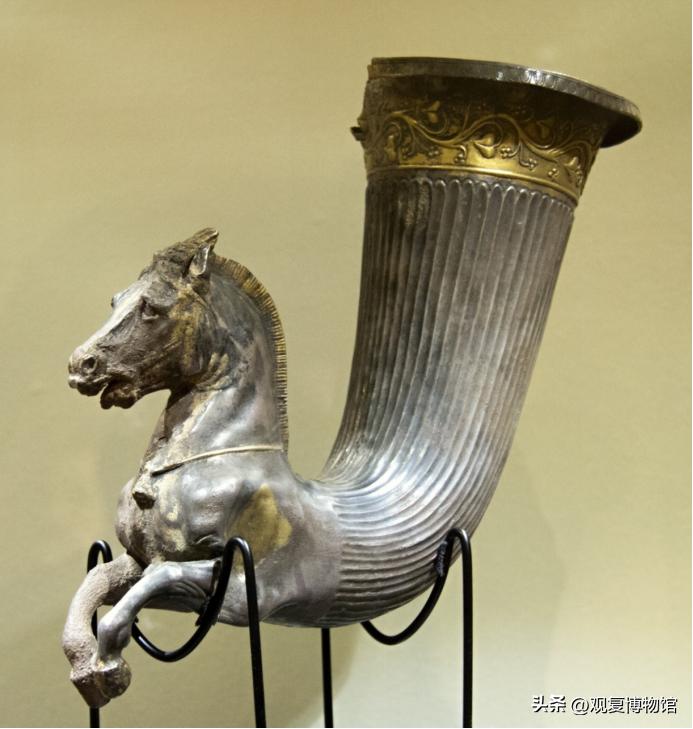 酒见人心的视频,酒桌见人品患难见真情