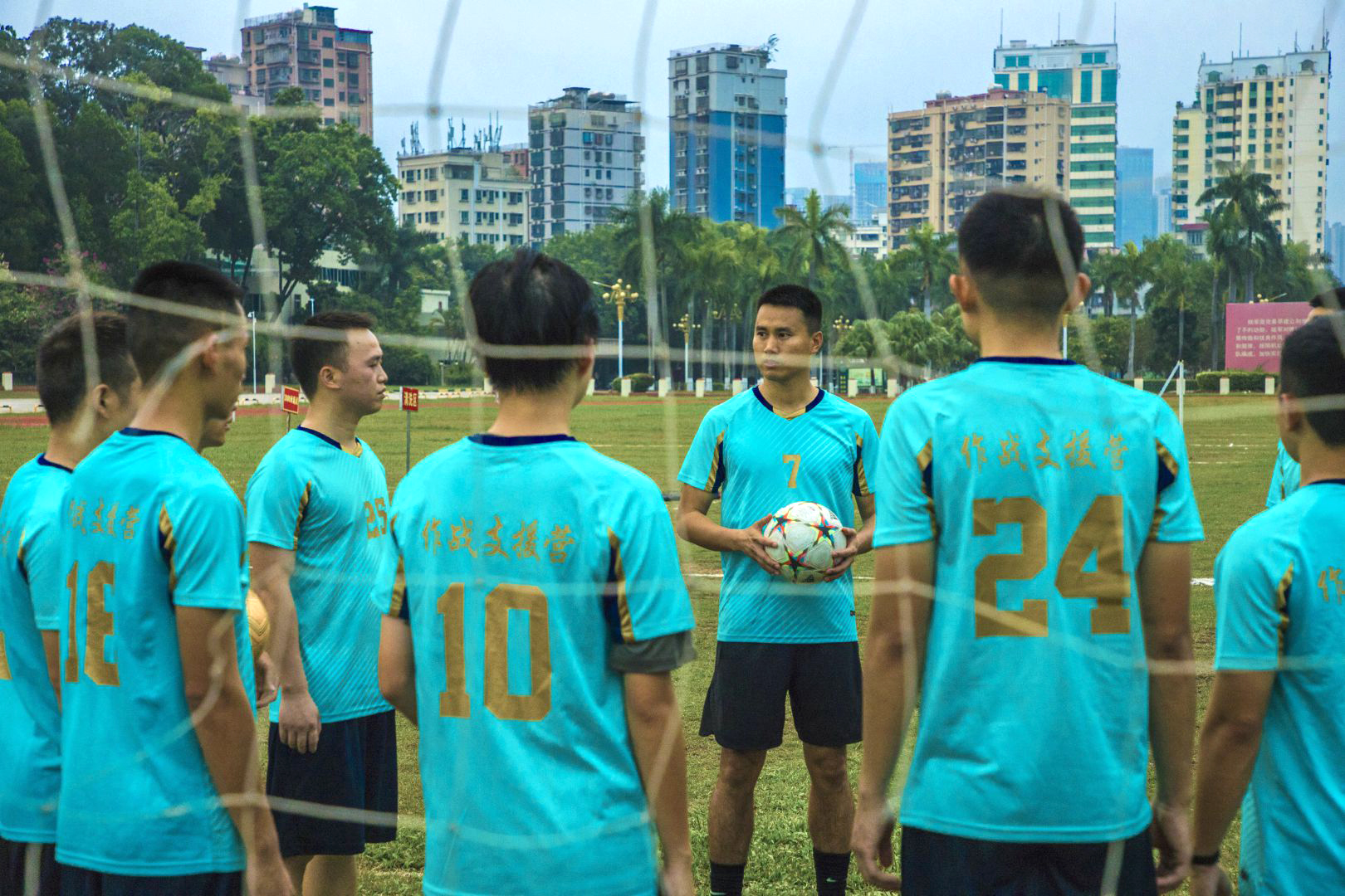 世界杯看不懂,部队足球世界杯