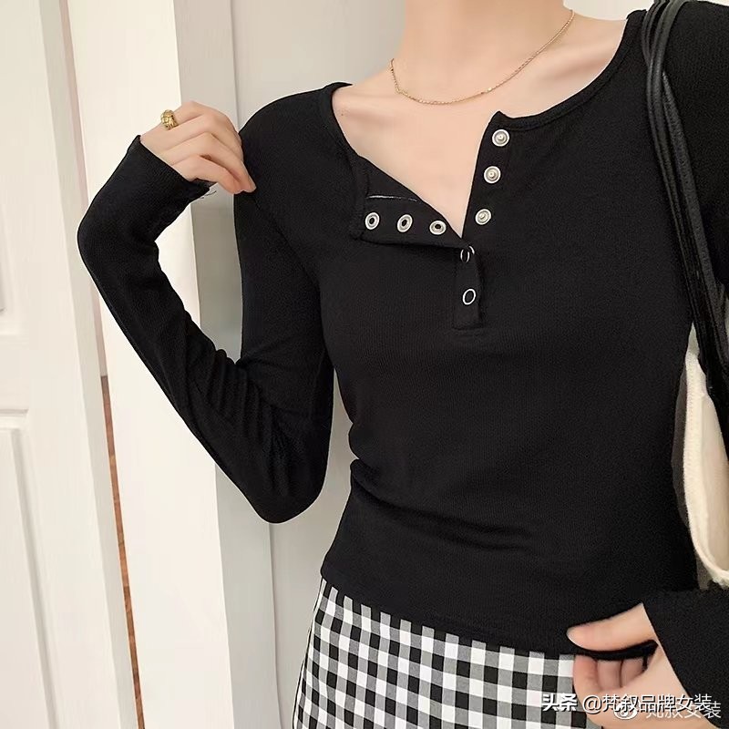 梵叙女装卫衣,阜新梵叙品牌女装集合店