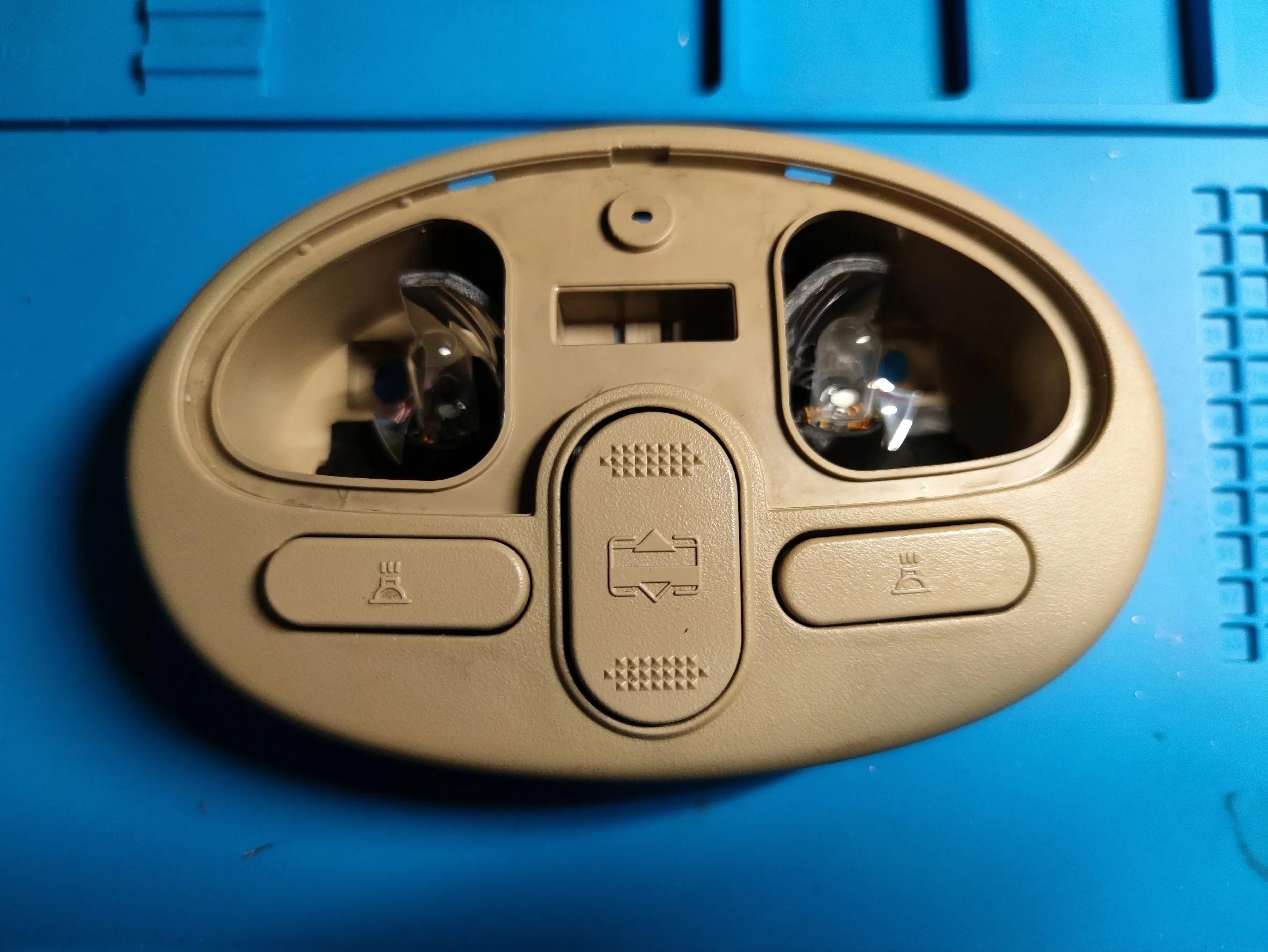 09年别克凯越天窗开关无反应,别克凯越方向盘喇叭按钮接触不良