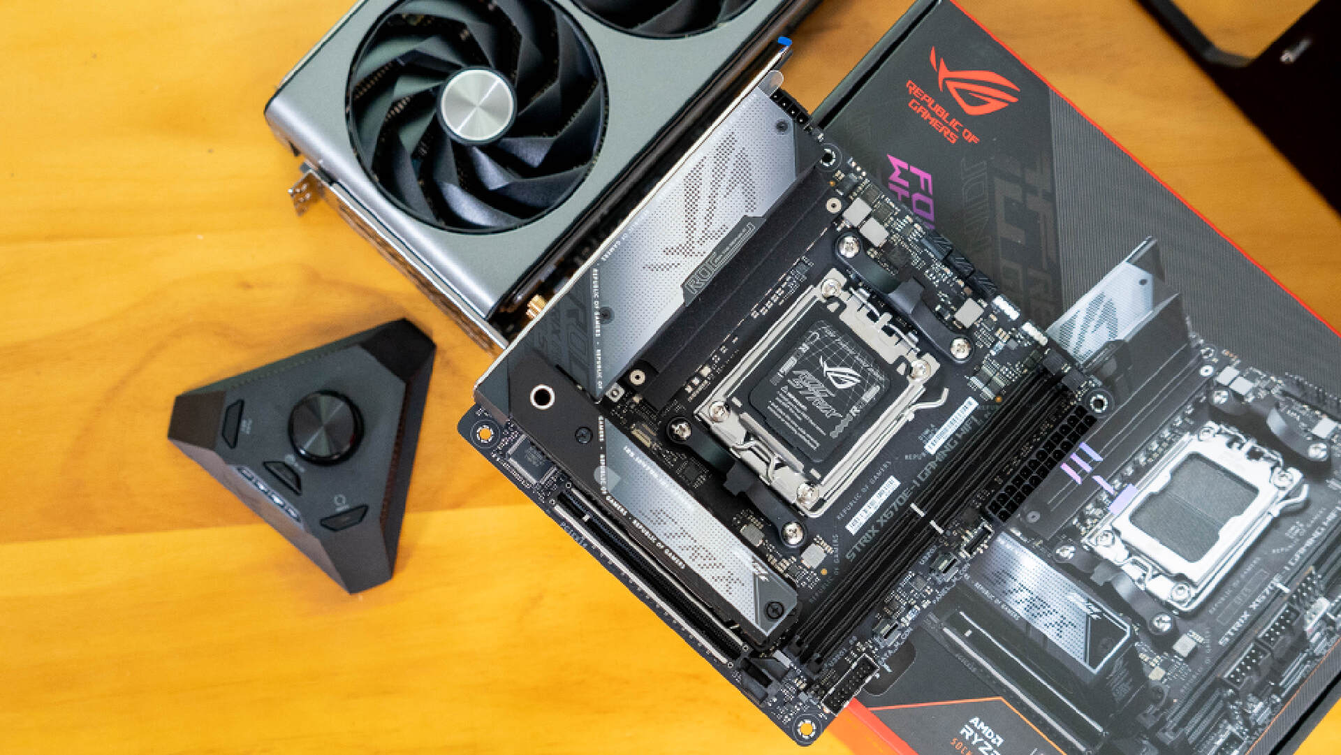 amd最新移动处理器锐龙7000,amd发布锐龙7000处理器价格