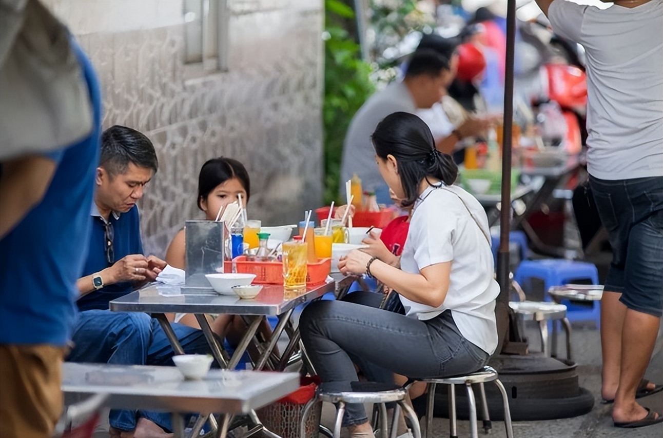 越南人的性格是怎样的,对越南姑娘的看法