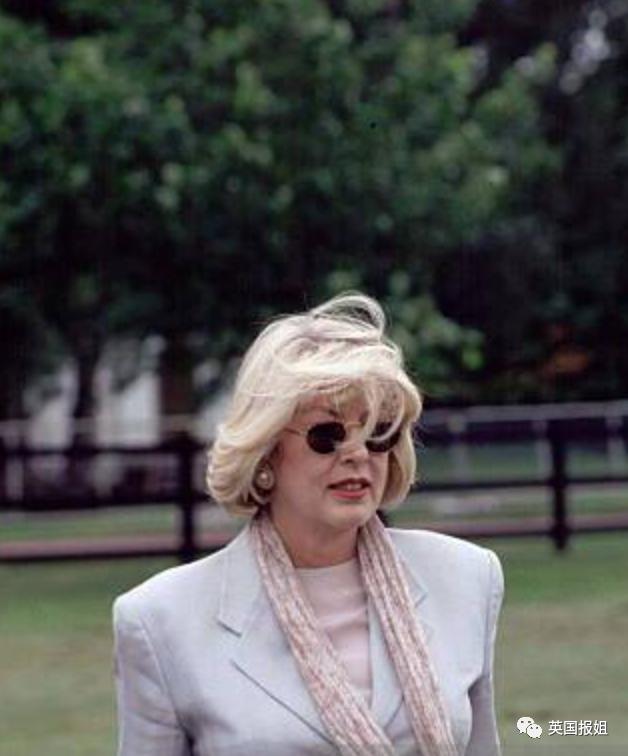 查尔斯另一个结局是什么,查尔斯和戴安娜斗争