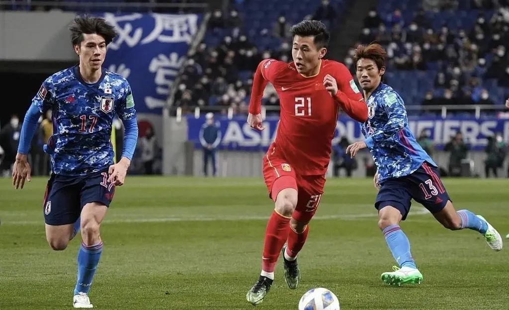 中国足球仅剩的实力球员，本有机会留洋却屈身中超，真的太浪费