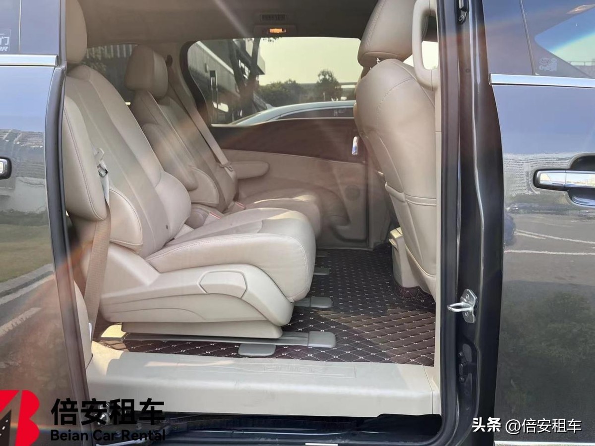 深圳机场接送车电话 (深圳机场接送服务哪家好)