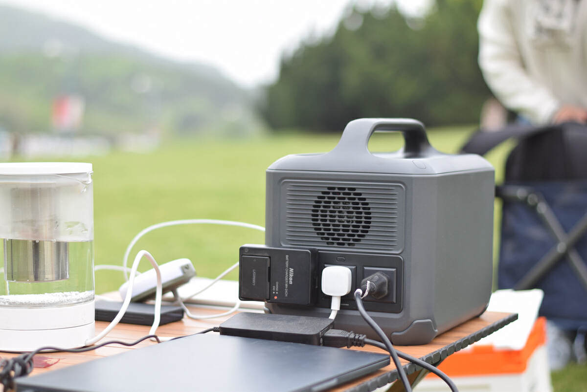 绿联户外电源gs1200实测,露营用户外电源推荐