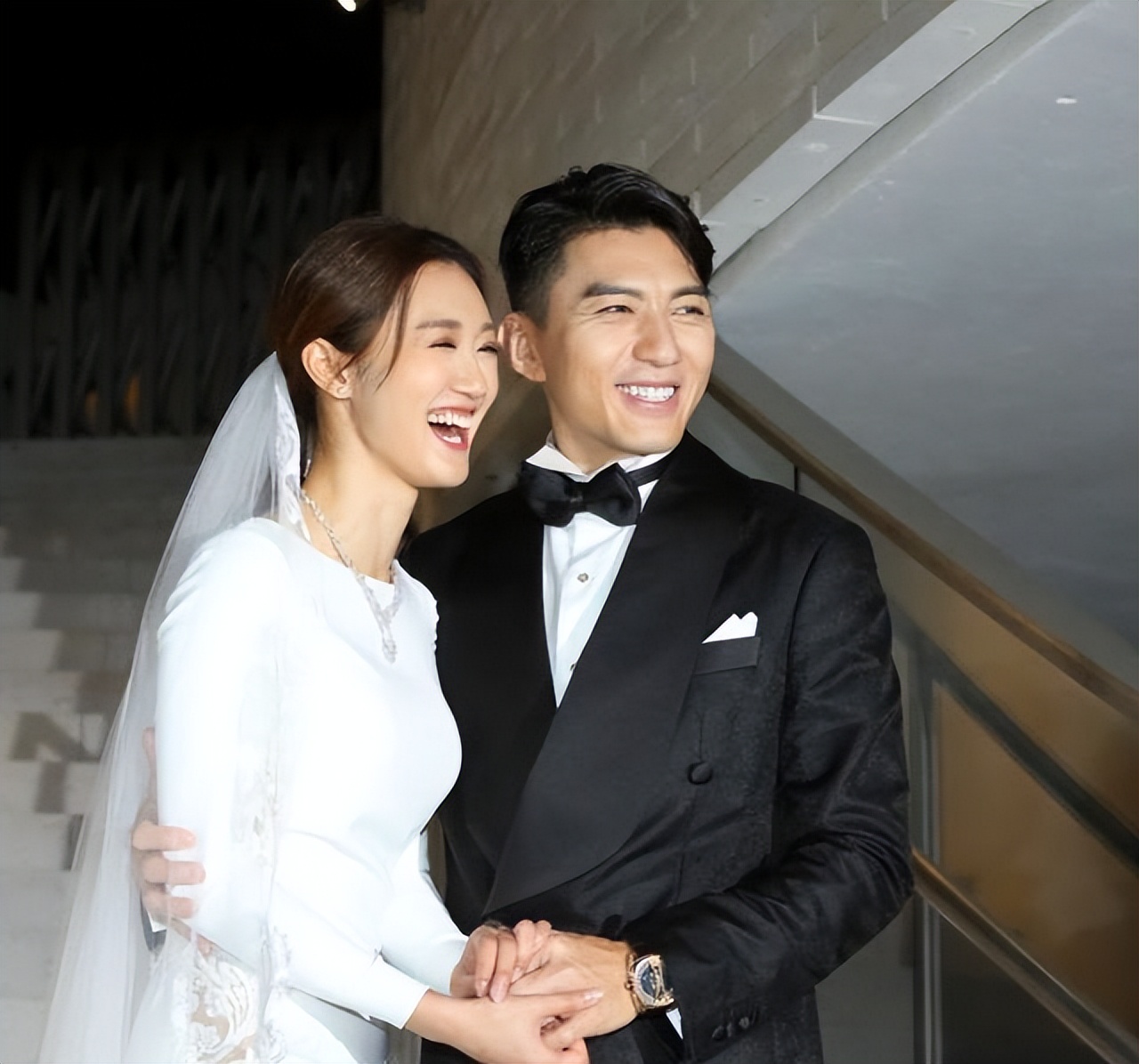 性别保密！TVB小花怀孕第4个月已明显见肚，已知男女但仍未要公开