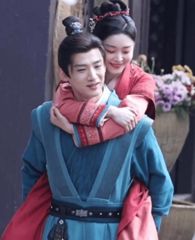 20对姐弟恋的明星,20对明星情侣