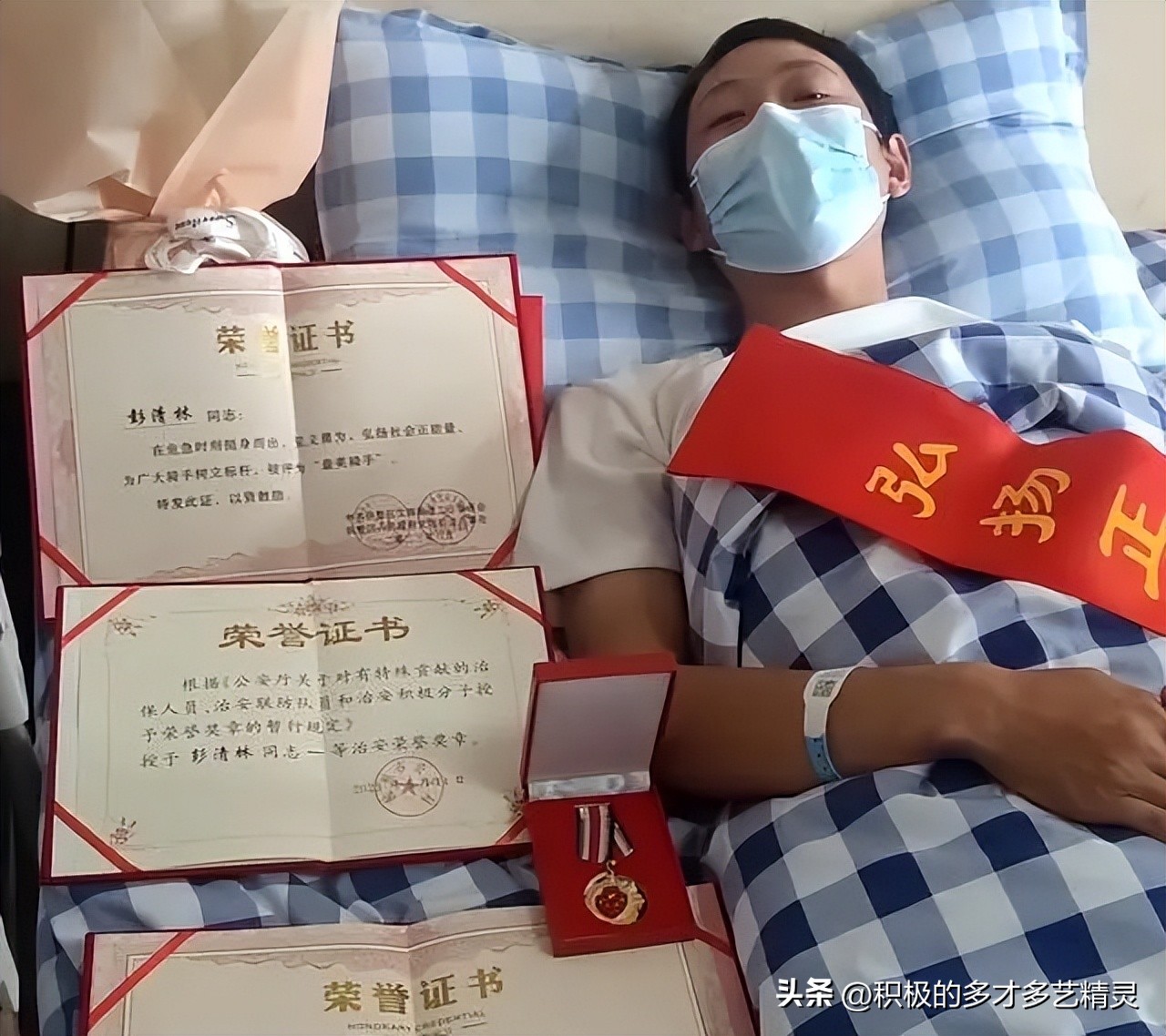 外卖小哥跳下水中救人感动了全网，向世界展示了人性的美好：暖心