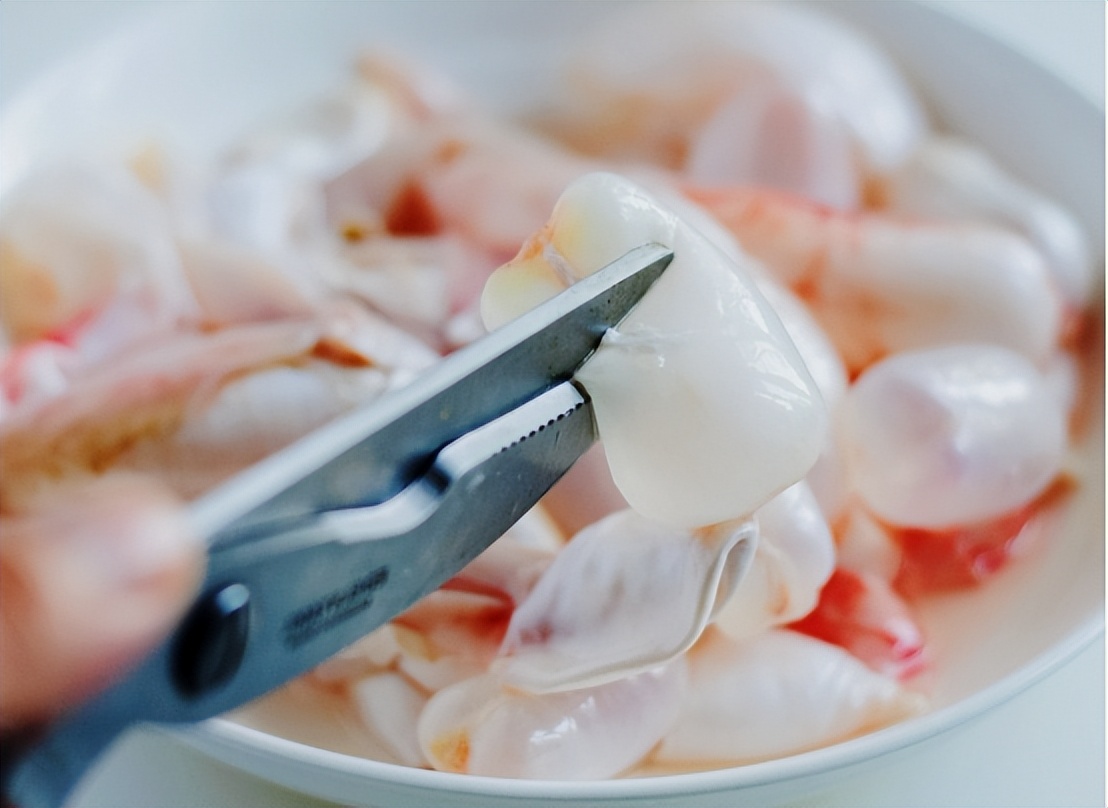 鱿鱼有毒是真的吗,油鱼对身体的危害