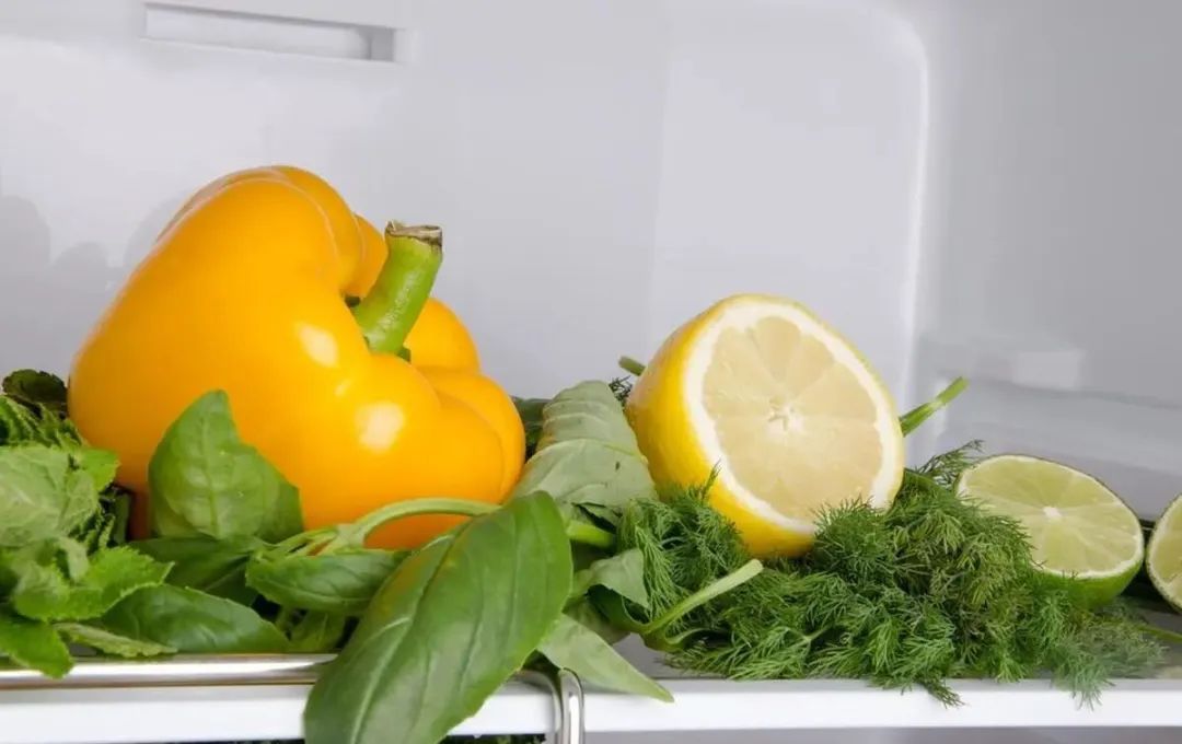 冰箱有异味用什么小妙招,冰箱有异味只需一招解决