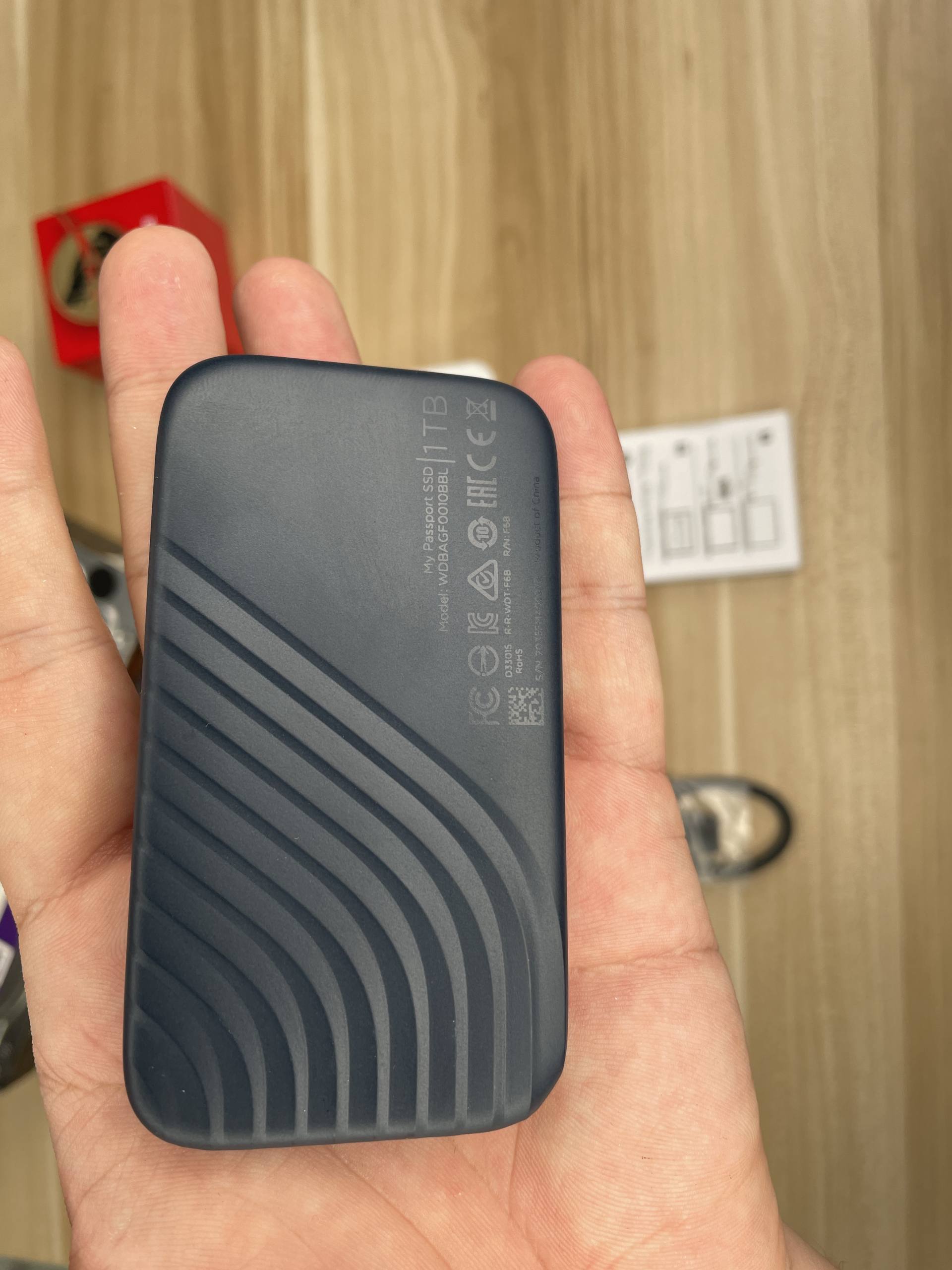 西数移动固态硬盘怎么激活,新款西数固态硬盘和老款对比