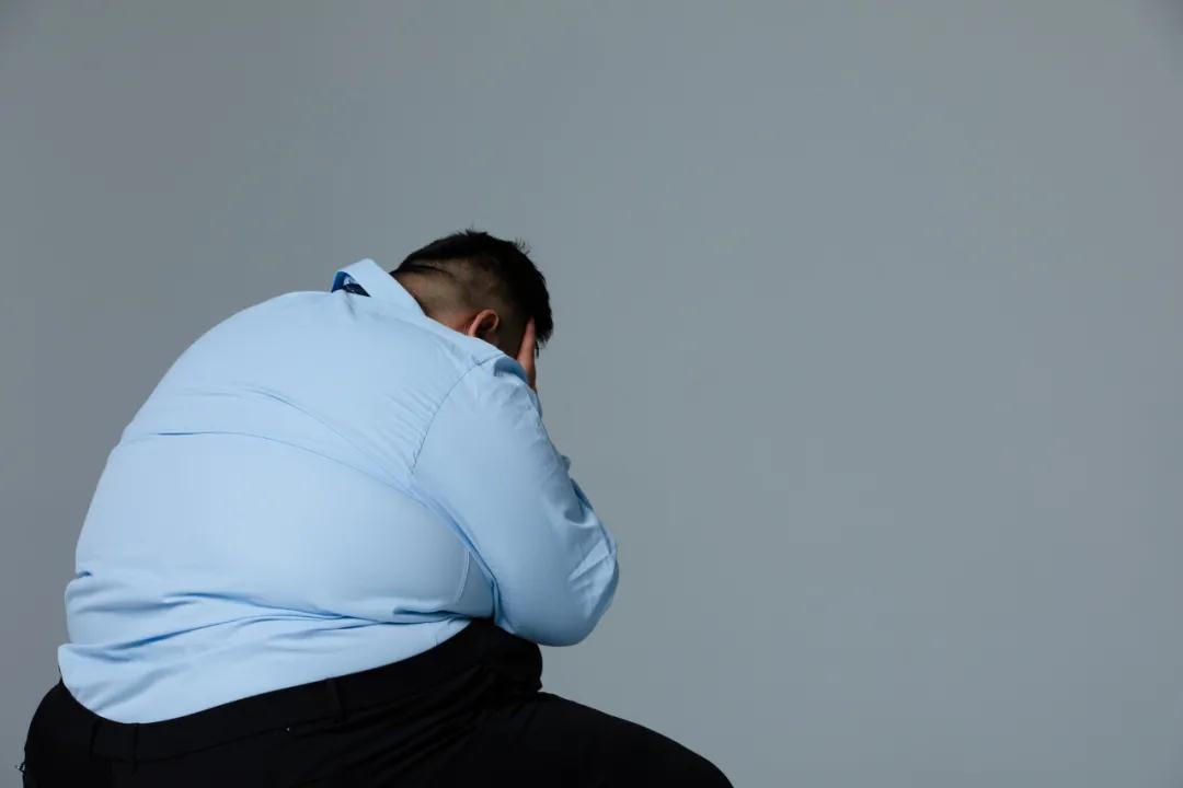 亲人患癌晚期该不该放疗,亲人癌症晚期治还是不治