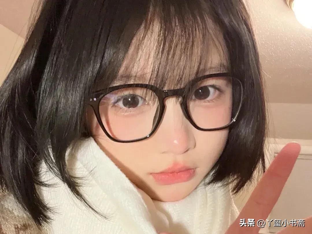 用卖女还债的下作手段将她骗了过来，得到了她的人却得不到她的心