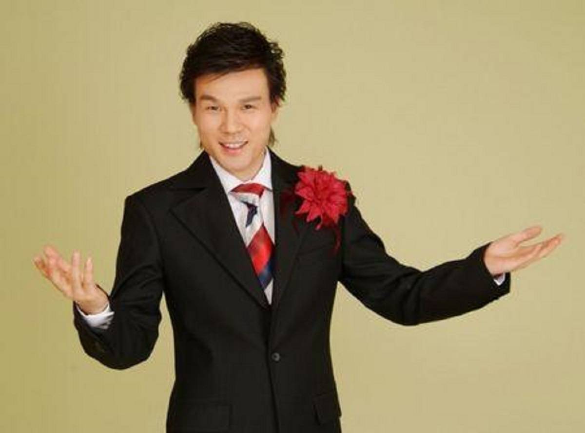 主持人李彬曝病情现状,知名主持人李彬晒病房照