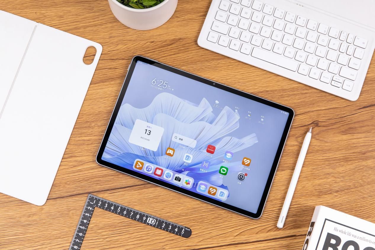 华为平板matepadpro10.8英寸128g,华为平板matepad11和ipad2021对比