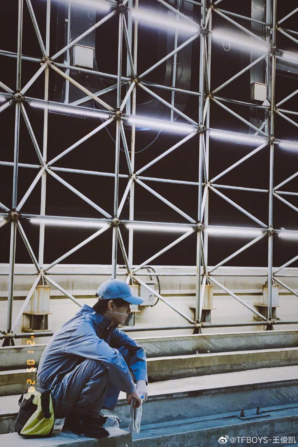 一直最爱王俊凯，直到我遇见了他，魂牵梦绕不可自拔