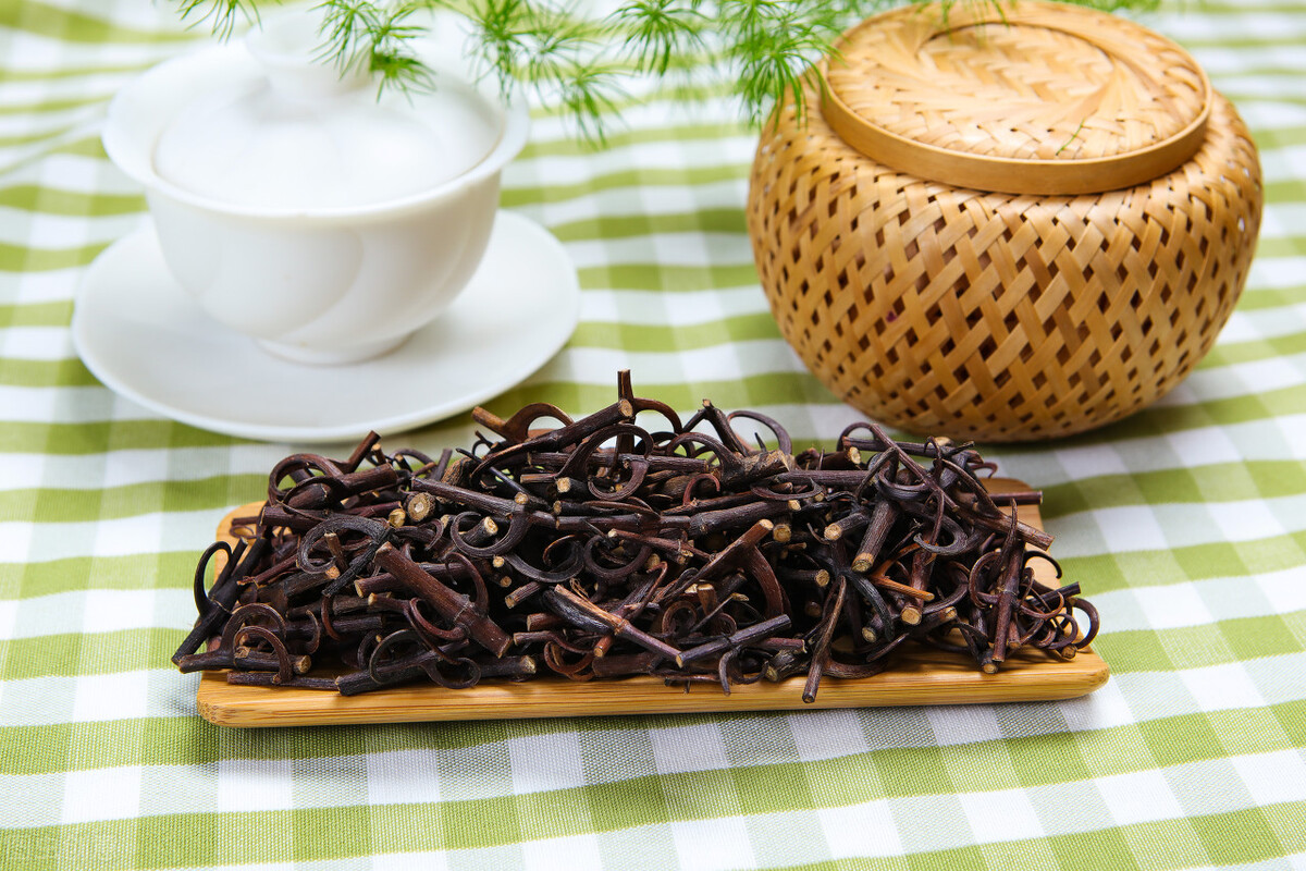 高血压两味中药泡水喝,双降汤加味治高血压医案