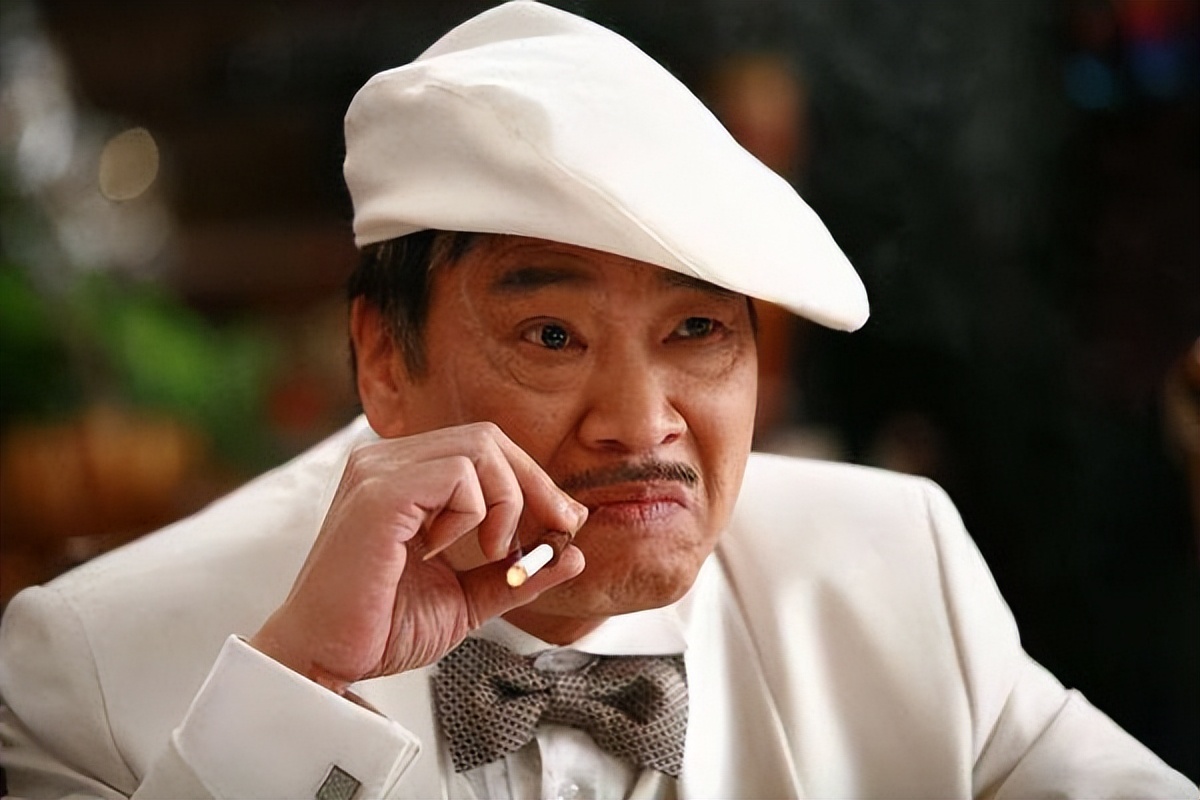 周星驰对吴孟达的评价,周星驰评价少林足球吴孟达