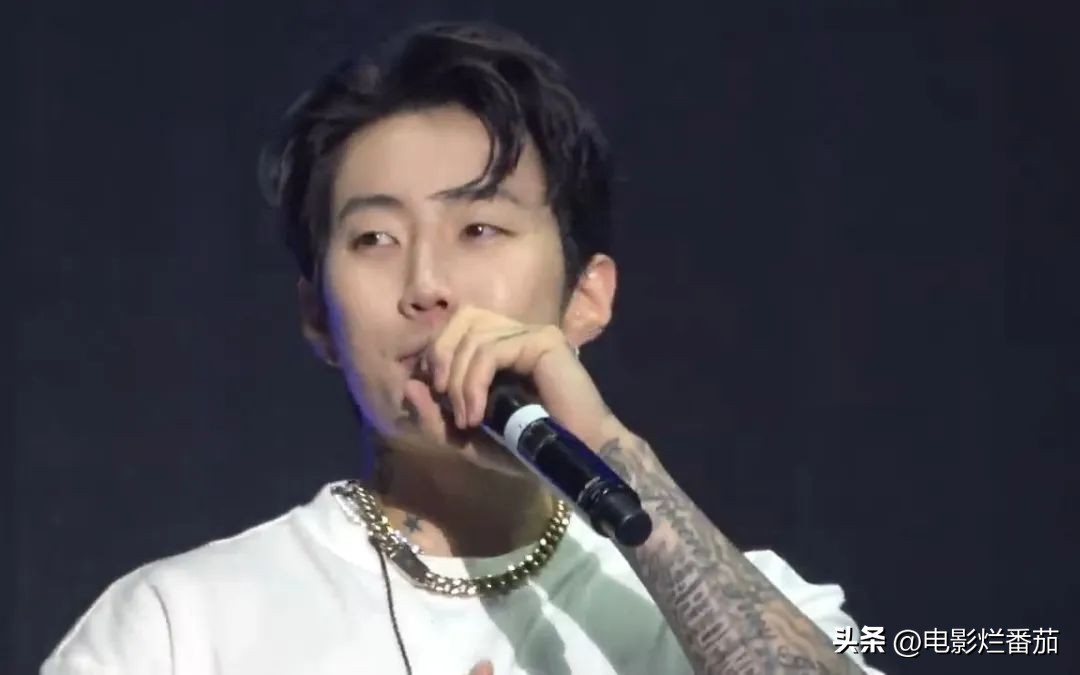 朴宰范们，这“端起碗吃肉，放下碗骂娘”的*毛老**病，是谁惯的你们