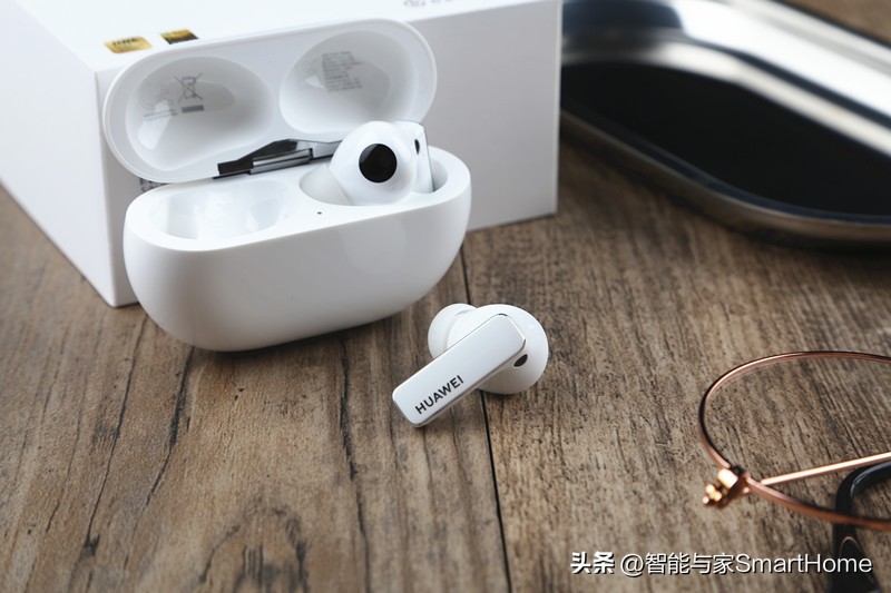 华为freebudspro和airpodspro,华为freebudspro和华为freebuds4