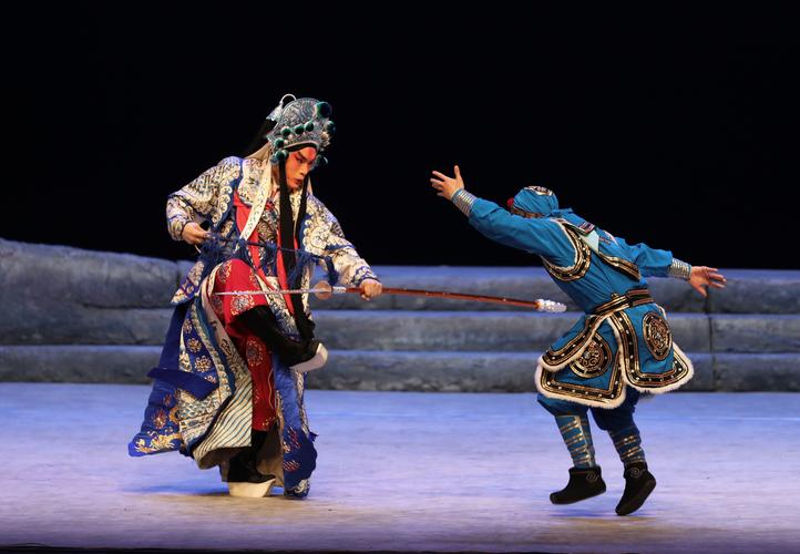 论电影中戏曲元素的应用,中国戏曲元素对电影的影响