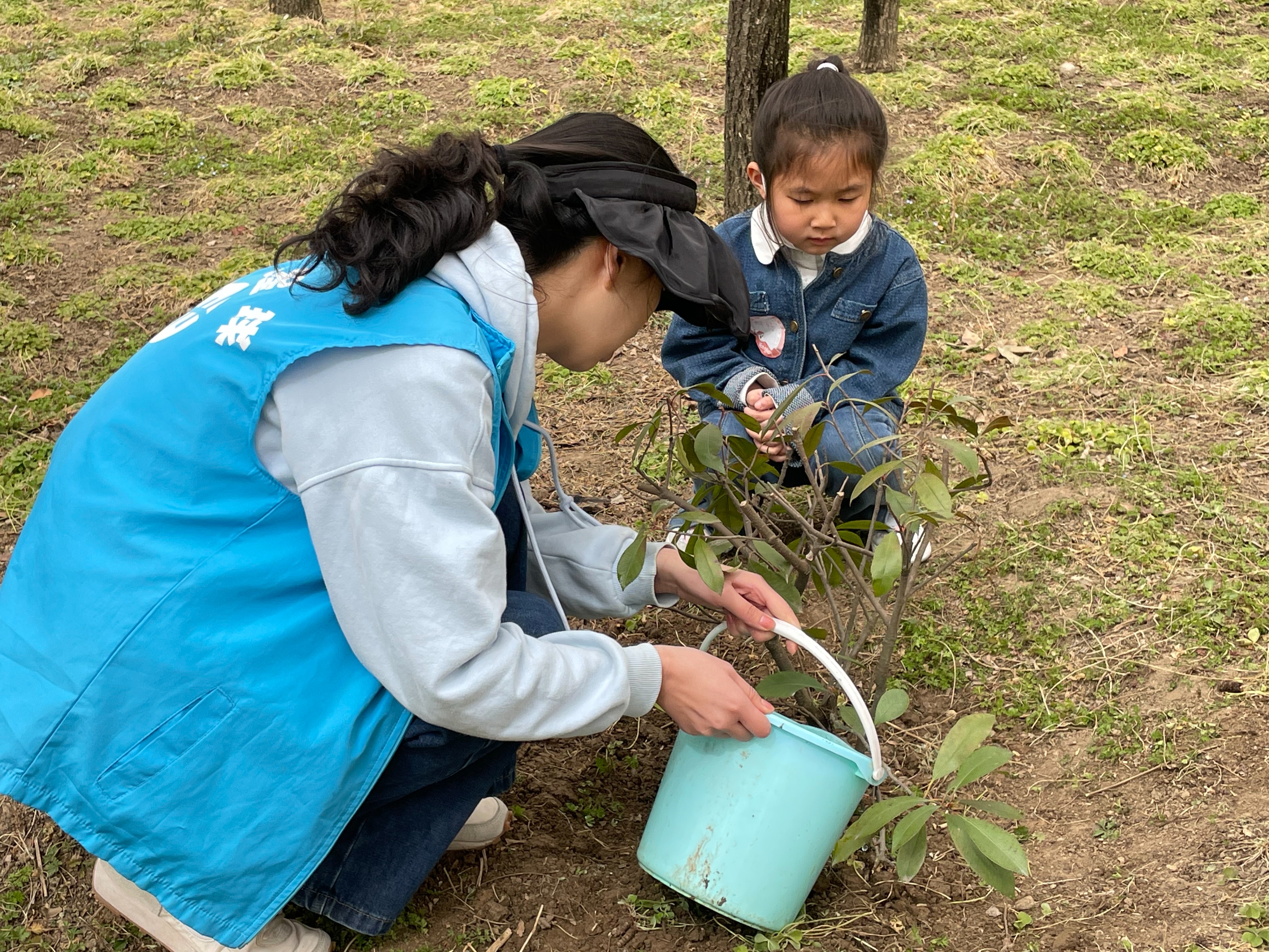 植树节iEnglish双语社会实践系列活动在西安成功举办
