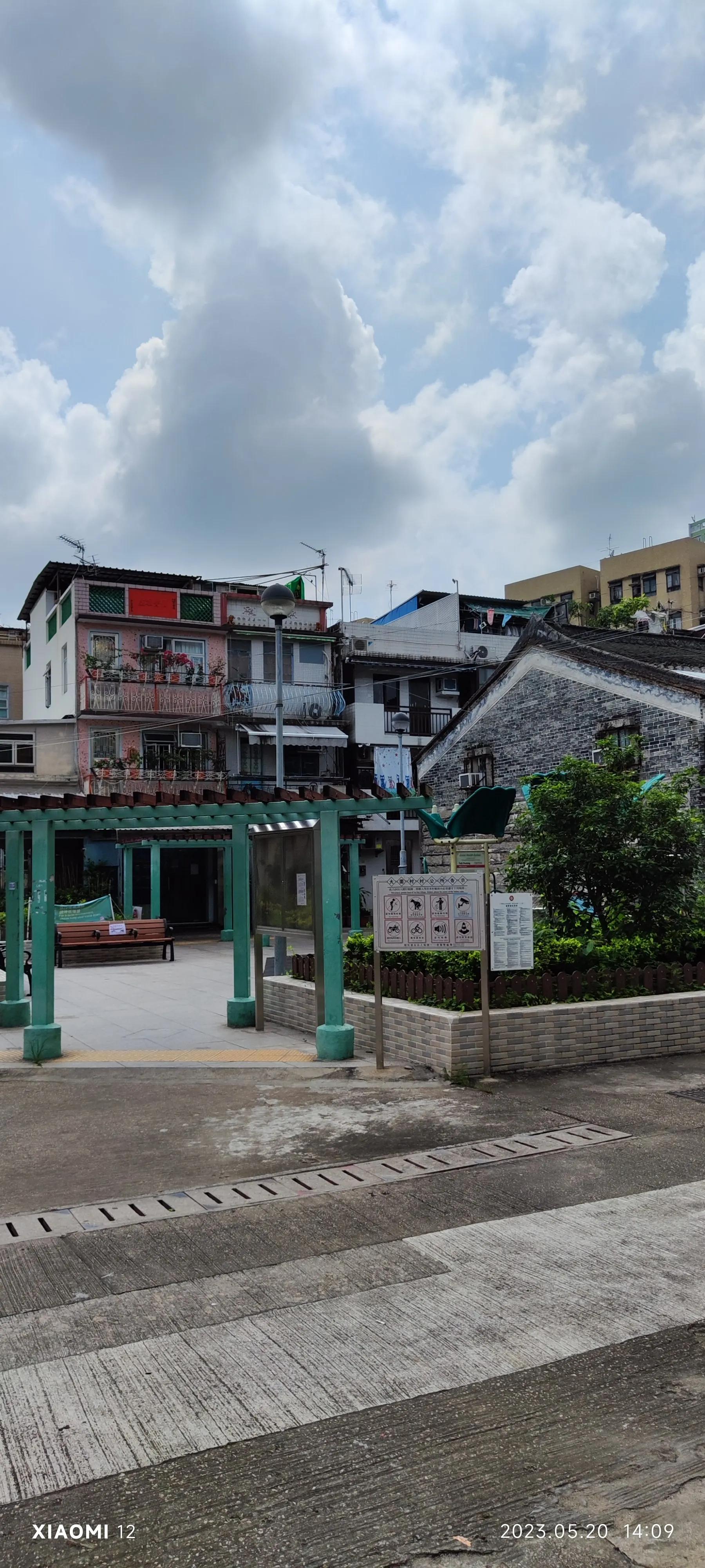 香港大围自由行，重点关注了药品、肉菜以及免税店里香烟的行情